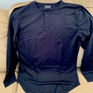 Cuts Black Elongated Long Sleeve —Size Large